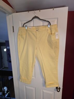 Style & Co. Yellow Cropped Skinny Jeans
